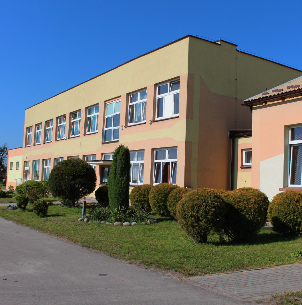 Budynek Szkoły Podstawowej w Furmanach